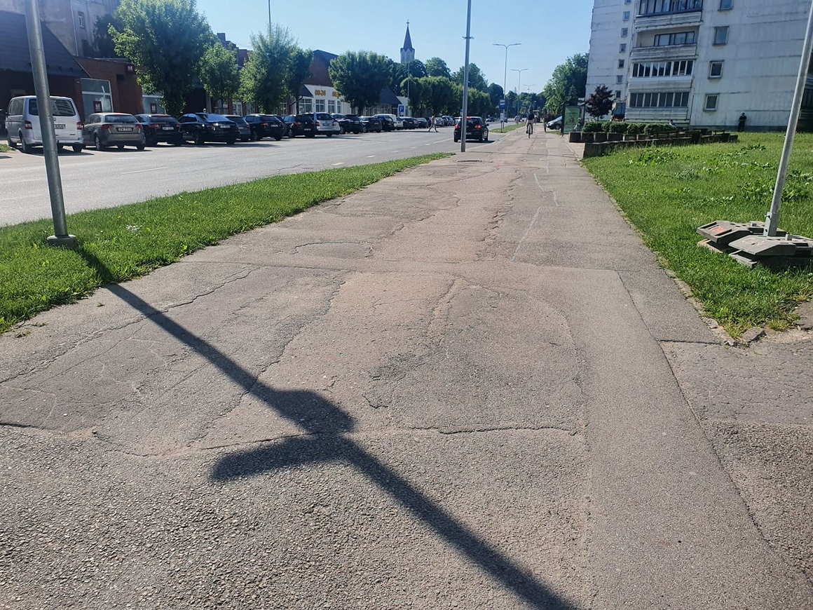 Pasta ielas ietves atjaunošanas darbi, posmā no Sudrabu Edžus ielas līdz Jāņa ielai; Foto: Jelgavas pilsēta