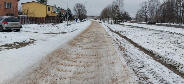 Rūpniecības ielas paralēlā brauktuve